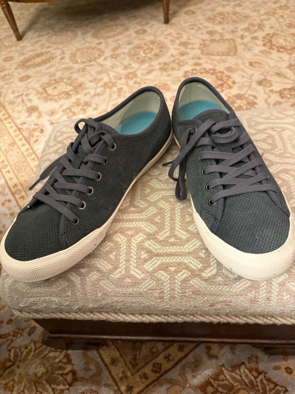 NWT SeaVees Grey Monterey Sneaker!